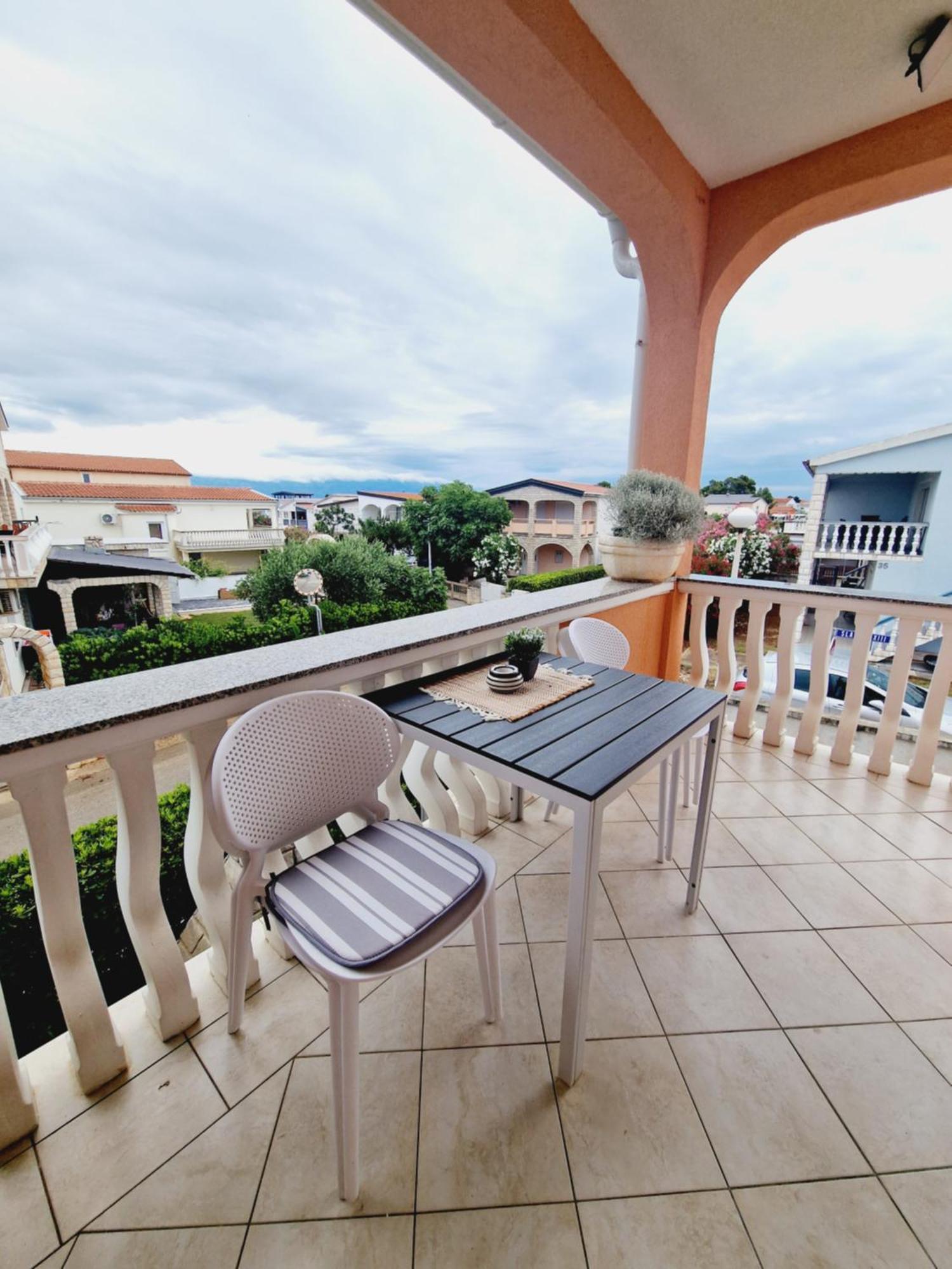 Apartment Melani Vir Exterior photo